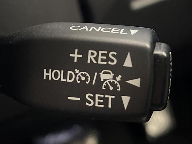 NX NX300 Iパッケージ 4WD サンルーフ 10.3型純正ナビ レーダークルーズ バックカメラ シートヒーター 電動リアゲート パワーシート 3眼LEDヘッドライト ステアリングヒーター 純正オプション18インチアルミ(6枚目)