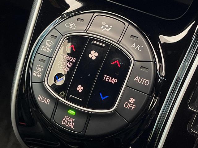 ヴォクシー ZS 煌III 4WD 純正SDナビ 寒冷地仕様 リヤオートエアコン 両側電動スライドドア クルーズコントロール クリアランスソナー バックカメラ ETC LEDヘッドライト 純正16インチアルミ(26枚目)