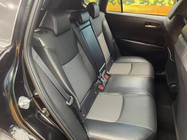 カローラクロス ハイブリッド Z 4WD 寒冷地仕様 全周囲カメラ ディスプレイオーディオ 禁煙車 ブラインドスポットモニター パワーシート シートヒーター 衝突軽減装置 レーダークルーズコントロール ETC パワーバックドア(11枚目)