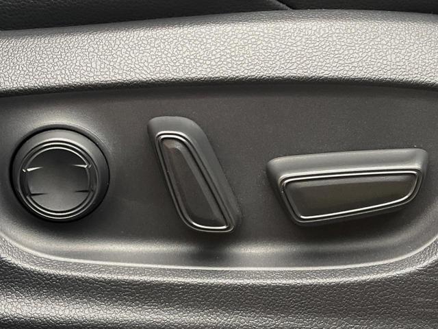 カローラクロス ハイブリッド Z 4WD 寒冷地仕様 全周囲カメラ ディスプレイオーディオ 禁煙車 ブラインドスポットモニター パワーシート シートヒーター 衝突軽減装置 レーダークルーズコントロール ETC パワーバックドア(48枚目)