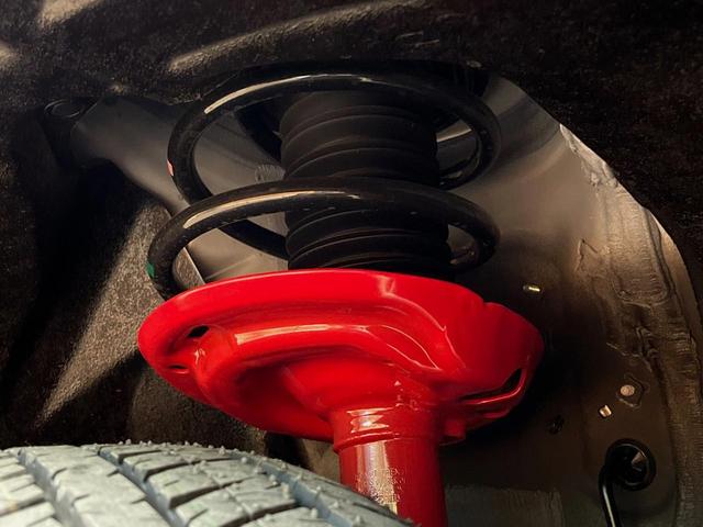 ＲＡＶ４ ハイブリッドアドベンチャー　オフロードパッケージＩＩ　登録済み未使用車　寒冷地仕様　１０．５インチディスプレイオーディオ　レーダークルーズ　ルーフレール　バックカメラ　ブラインドスポットモニター　シートベンチレーション　純正１８インチアルミ　ＥＴＣ（60枚目）