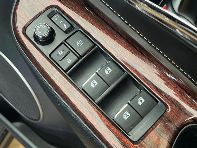 ハリアーハイブリッド プレミアム アドバンスドパッケージ 4WD サンルーフ モデリスタフルエアロ 純正8型ナビ 全周囲カメラ JBLサウンド 衝突被害軽減システム レーダークルーズ 禁煙車 電動リアゲート パワーシート コーナーセンサー スマートキー(41枚目)