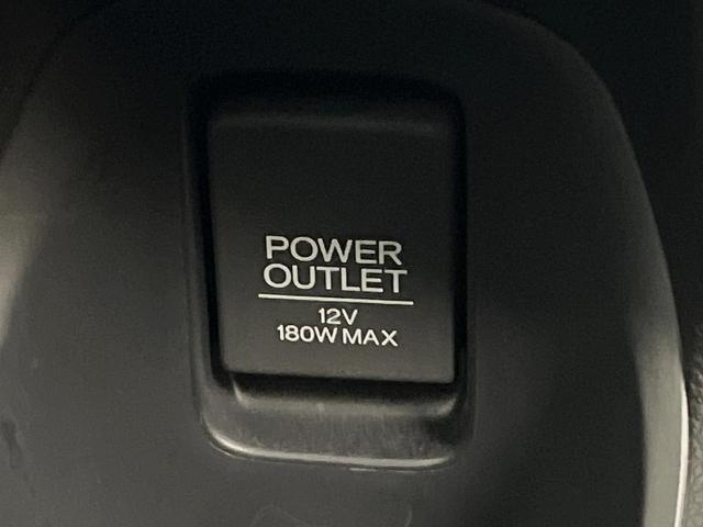 ヴェゼル ハイブリッドＺ・ホンダセンシング　４ＷＤ　純正８インチナビ　寒冷地仕様　レーダークルーズコントロール　シートヒーター　ＬＥＤヘッドライト　フォグライト　バックカメラ　ＥＴＣ　パドルシフト　オートライト（28枚目）