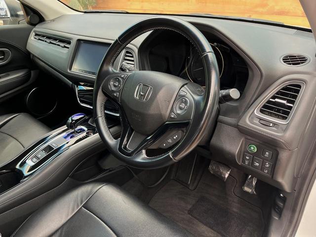 ヴェゼル ハイブリッドＺ・ホンダセンシング　４ＷＤ　純正８インチナビ　寒冷地仕様　レーダークルーズコントロール　シートヒーター　ＬＥＤヘッドライト　フォグライト　バックカメラ　ＥＴＣ　パドルシフト　オートライト（48枚目）