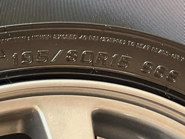 ジムニーシエラ JC 4WD 5速MT車 SDナビ 衝突被害軽減システム 禁煙車 デジタルインナーミラー シートヒーター スマートキー LEDヘッド ETC クルコン 純正15インチアルミホイール ミラーヒーター(64枚目)