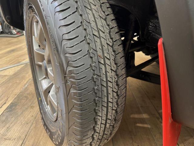 ジムニーシエラ JC 4WD 5速MT車 SDナビ 衝突被害軽減システム 禁煙車 デジタルインナーミラー シートヒーター スマートキー LEDヘッド ETC クルコン 純正15インチアルミホイール ミラーヒーター(65枚目)