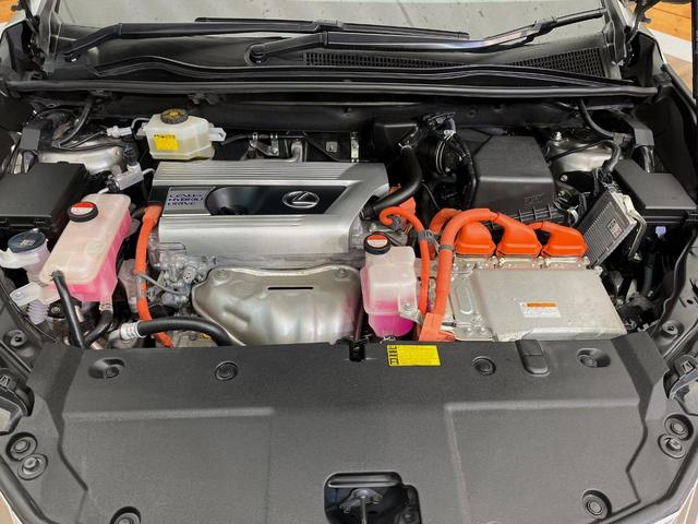 NX NX300h Fスポーツ 4WD パノラマルーフ 純正ナビ バックカメラ 衝突被害軽減システム シートベンチレーション ステアリングヒーター レーダークルーズ 禁煙車 電動リアゲート コーナーセンサー ETC パワーシート(19枚目)