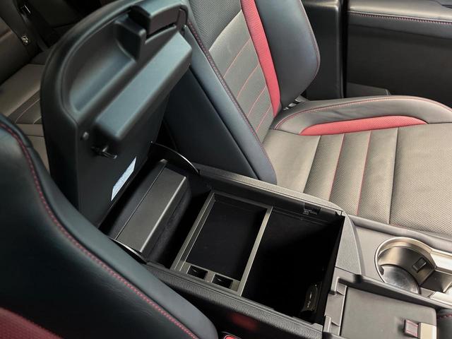 NX NX300h Fスポーツ 4WD パノラマルーフ 純正ナビ バックカメラ 衝突被害軽減システム シートベンチレーション ステアリングヒーター レーダークルーズ 禁煙車 電動リアゲート コーナーセンサー ETC パワーシート(51枚目)