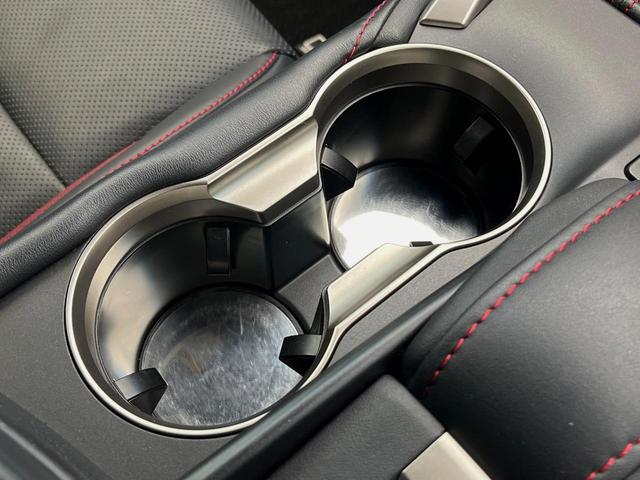 NX NX300h Fスポーツ 4WD パノラマルーフ 純正ナビ バックカメラ 衝突被害軽減システム シートベンチレーション ステアリングヒーター レーダークルーズ 禁煙車 電動リアゲート コーナーセンサー ETC パワーシート(53枚目)