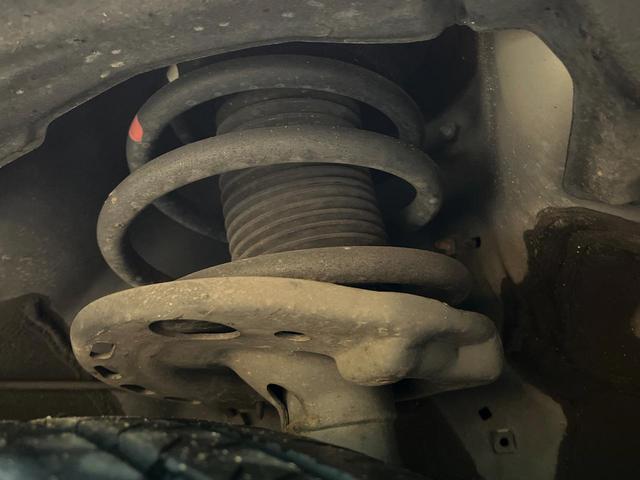 NX NX300h Fスポーツ 4WD パノラマルーフ 純正ナビ バックカメラ 衝突被害軽減システム シートベンチレーション ステアリングヒーター レーダークルーズ 禁煙車 電動リアゲート コーナーセンサー ETC パワーシート(75枚目)