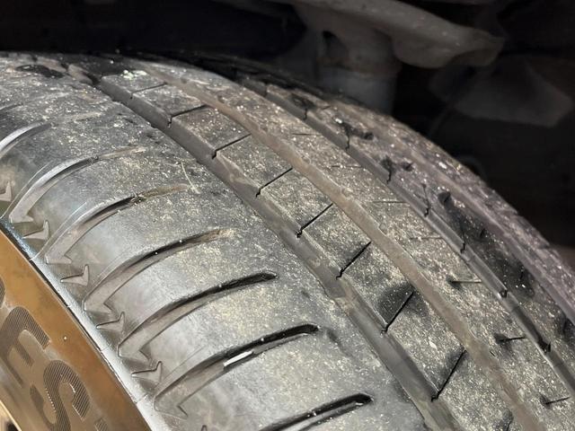 NX NX300h Fスポーツ 4WD パノラマルーフ 純正ナビ バックカメラ 衝突被害軽減システム シートベンチレーション ステアリングヒーター レーダークルーズ 禁煙車 電動リアゲート コーナーセンサー ETC パワーシート(77枚目)