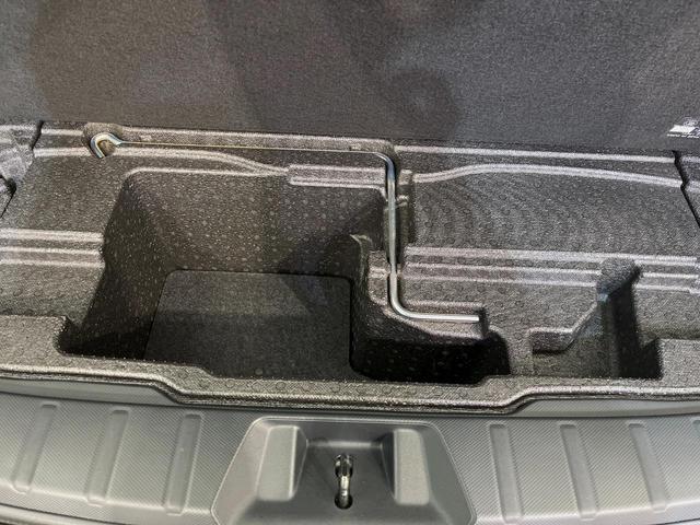フォレスター アドバンス　４ＷＤ　ルーフレール　ＳＤナビ　ブラインドスポットモニター　アイサイトセイフティプラス　バックカメラ　レーダークルーズ　電動リアゲート　シートヒーター　ＬＥＤヘッドライト　純正１８インチアルミ（38枚目）