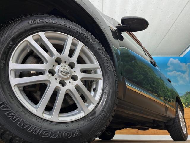 外観にマッチしたアルミホイールを装着しております。各種アルミホイールや、スタッドレスタイヤも取扱いしております。是非ご相談ください♪