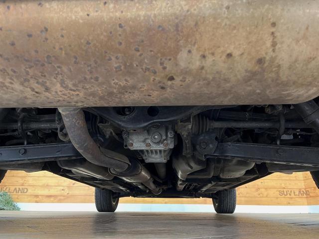 下回りがきれいなうちに、防錆加工の施工がオススメ。降雪地域はもちろん、沿岸部にお住いの方や、趣味でマリン・ウィンタースポーツをされる方にご好評いただいております。