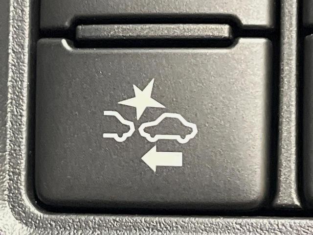 ヴォクシー ＺＳ　煌　４ＷＤ　後席モニター　寒冷地仕様　１０型ＳＤナビ　クルーズコントロール　衝突被害軽減システム　禁煙車　ＥＴＣ　ＬＥＤヘッド　純正１６インチアルミ　オートハイビーム（8枚目）