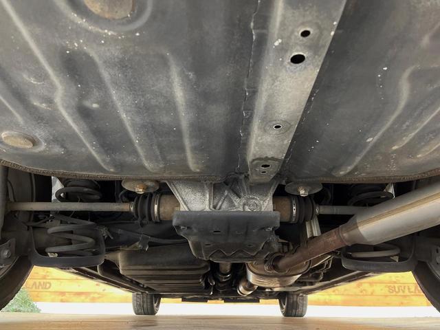 ヴォクシー ＺＳ　煌　４ＷＤ　後席モニター　寒冷地仕様　１０型ＳＤナビ　クルーズコントロール　衝突被害軽減システム　禁煙車　ＥＴＣ　ＬＥＤヘッド　純正１６インチアルミ　オートハイビーム（20枚目）