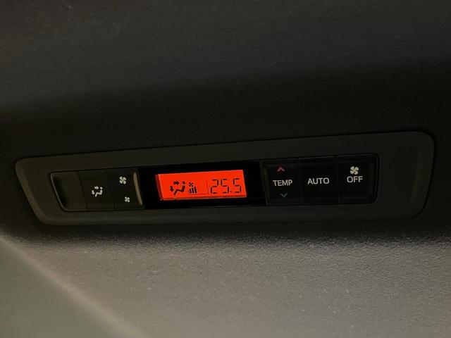 ヴォクシー ＺＳ　煌　４ＷＤ　後席モニター　寒冷地仕様　１０型ＳＤナビ　クルーズコントロール　衝突被害軽減システム　禁煙車　ＥＴＣ　ＬＥＤヘッド　純正１６インチアルミ　オートハイビーム（39枚目）