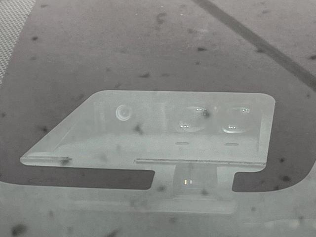 ヴォクシー ＺＳ　煌　４ＷＤ　後席モニター　寒冷地仕様　１０型ＳＤナビ　クルーズコントロール　衝突被害軽減システム　禁煙車　ＥＴＣ　ＬＥＤヘッド　純正１６インチアルミ　オートハイビーム（42枚目）