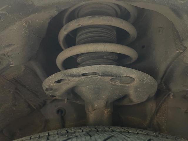 ヴォクシー ＺＳ　煌　４ＷＤ　後席モニター　寒冷地仕様　１０型ＳＤナビ　クルーズコントロール　衝突被害軽減システム　禁煙車　ＥＴＣ　ＬＥＤヘッド　純正１６インチアルミ　オートハイビーム（53枚目）