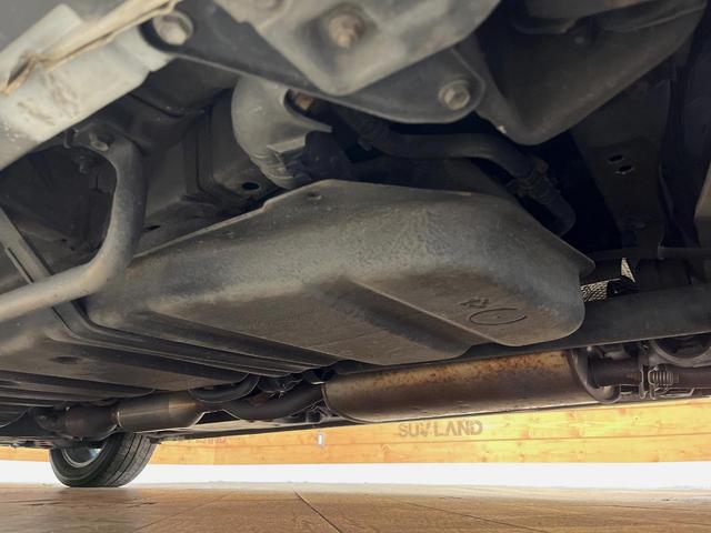 ヴォクシー ＺＳ　煌　４ＷＤ　後席モニター　寒冷地仕様　１０型ＳＤナビ　クルーズコントロール　衝突被害軽減システム　禁煙車　ＥＴＣ　ＬＥＤヘッド　純正１６インチアルミ　オートハイビーム（56枚目）