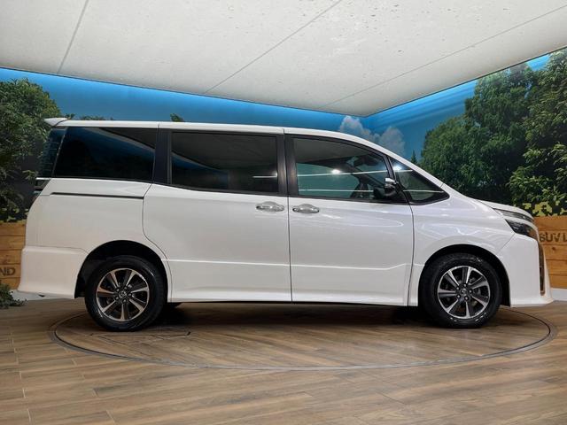 ヴォクシー ＺＳ　煌　４ＷＤ　後席モニター　寒冷地仕様　１０型ＳＤナビ　クルーズコントロール　衝突被害軽減システム　禁煙車　ＥＴＣ　ＬＥＤヘッド　純正１６インチアルミ　オートハイビーム（67枚目）