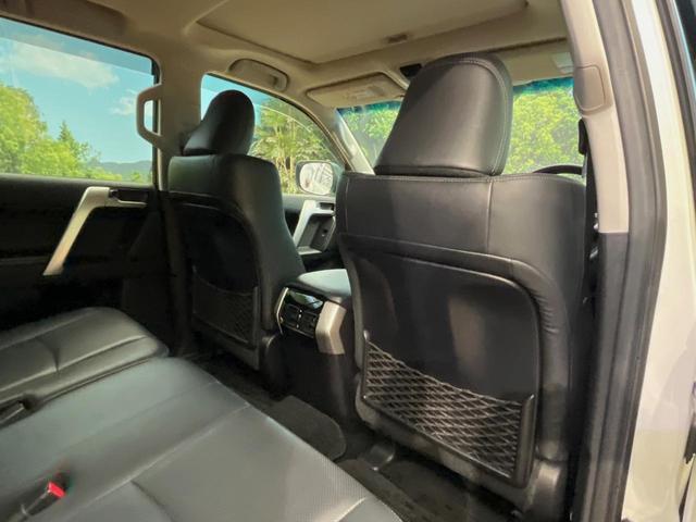 ランドクルーザープラド ＴＸ　Ｌパッケージ　マットブラックエディション　禁煙車　ディーゼル　７人乗り　寒冷地仕様　サンルーフ　全周囲カメラ　９型ディスプレイオーディオ　ルーフレール　黒革シート　ＥＴＣ　シートベンチレーション　レーダークルーズコントロール　セーフティセンス（40枚目）