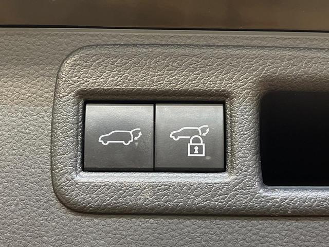 ハリアー G 4WD モデリスタエアロ 寒冷地仕様 ディスプレイオーディオ バックカメラ セーフティセンス レーダークルーズ オートハイビーム 電動リアゲート LEDヘッドライト 純正18インチアルミ ETC(8枚目)