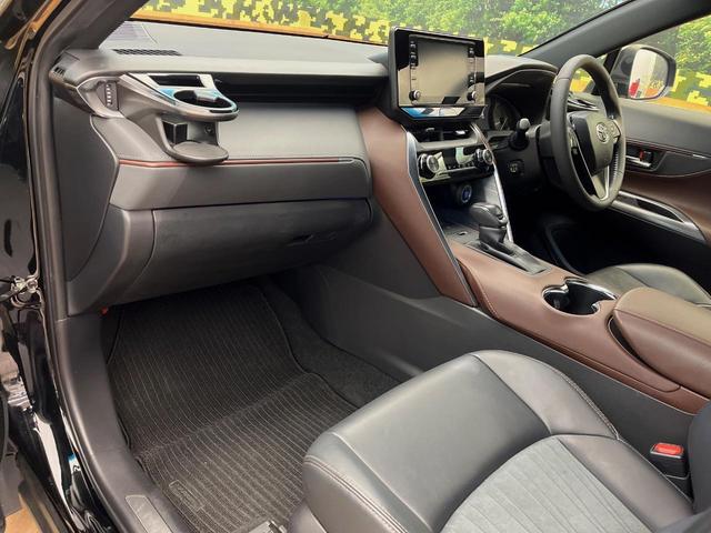 ハリアー G 4WD モデリスタエアロ 寒冷地仕様 ディスプレイオーディオ バックカメラ セーフティセンス レーダークルーズ オートハイビーム 電動リアゲート LEDヘッドライト 純正18インチアルミ ETC(30枚目)