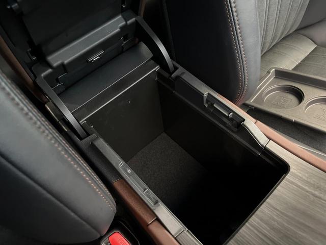 ハリアー G 4WD モデリスタエアロ 寒冷地仕様 ディスプレイオーディオ バックカメラ セーフティセンス レーダークルーズ オートハイビーム 電動リアゲート LEDヘッドライト 純正18インチアルミ ETC(39枚目)