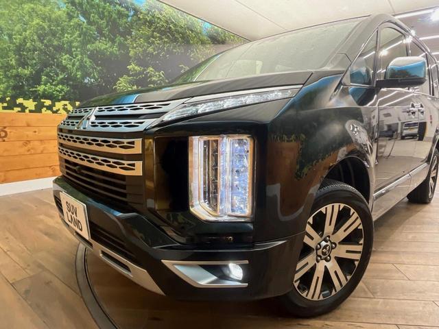 デリカＤ：５ Ｐ　７人乗　後席モニター　１０型純正ナビ　全周囲カメラ　パワーバックドア　パワーシート　シートヒーター　両側電動ドア　禁煙車　ＬＥＤヘッドライト　衝突軽減装置　ＥＴＣ　左右独立オートエアコン　オートライト（14枚目）