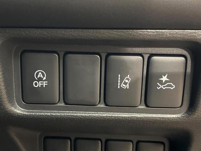 デリカＤ：５ Ｐ　７人乗　後席モニター　１０型純正ナビ　全周囲カメラ　パワーバックドア　パワーシート　シートヒーター　両側電動ドア　禁煙車　ＬＥＤヘッドライト　衝突軽減装置　ＥＴＣ　左右独立オートエアコン　オートライト（31枚目）