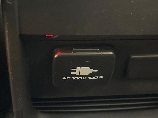 デリカＤ：５ Ｐ　７人乗　後席モニター　１０型純正ナビ　全周囲カメラ　パワーバックドア　パワーシート　シートヒーター　両側電動ドア　禁煙車　ＬＥＤヘッドライト　衝突軽減装置　ＥＴＣ　左右独立オートエアコン　オートライト（33枚目）