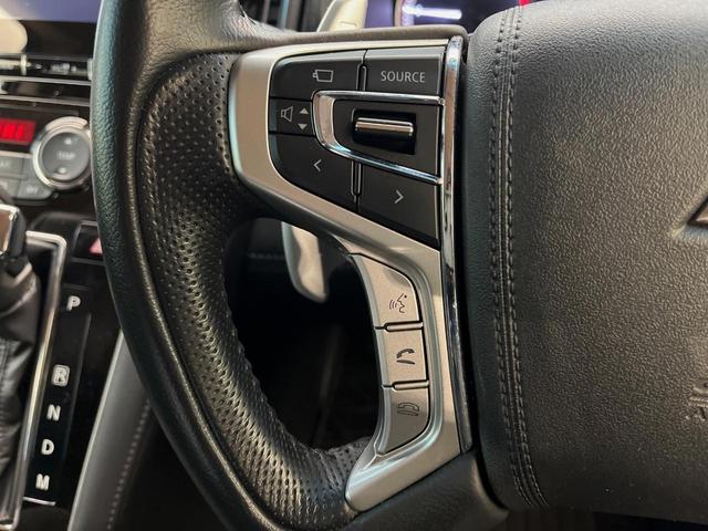 デリカＤ：５ Ｐ　７人乗　後席モニター　１０型純正ナビ　全周囲カメラ　パワーバックドア　パワーシート　シートヒーター　両側電動ドア　禁煙車　ＬＥＤヘッドライト　衝突軽減装置　ＥＴＣ　左右独立オートエアコン　オートライト（35枚目）