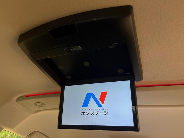 デリカＤ：５ Ｐ　７人乗　後席モニター　１０型純正ナビ　全周囲カメラ　パワーバックドア　パワーシート　シートヒーター　両側電動ドア　禁煙車　ＬＥＤヘッドライト　衝突軽減装置　ＥＴＣ　左右独立オートエアコン　オートライト（50枚目）