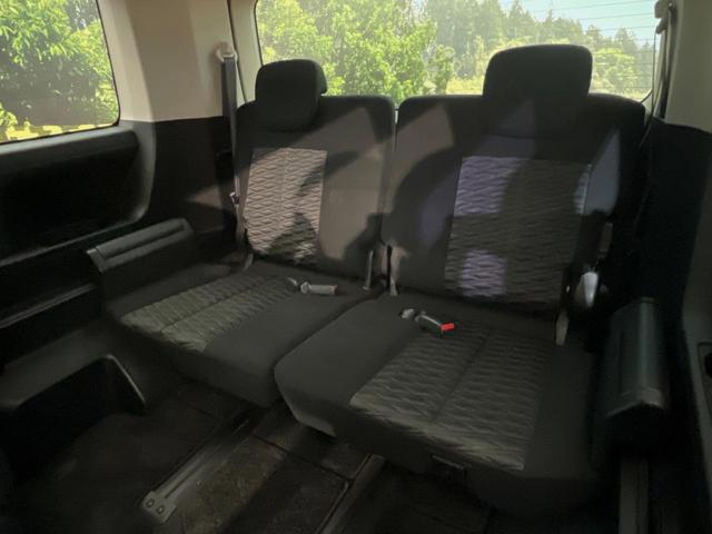 デリカＤ：５ Ｐ　７人乗　後席モニター　１０型純正ナビ　全周囲カメラ　パワーバックドア　パワーシート　シートヒーター　両側電動ドア　禁煙車　ＬＥＤヘッドライト　衝突軽減装置　ＥＴＣ　左右独立オートエアコン　オートライト（61枚目）