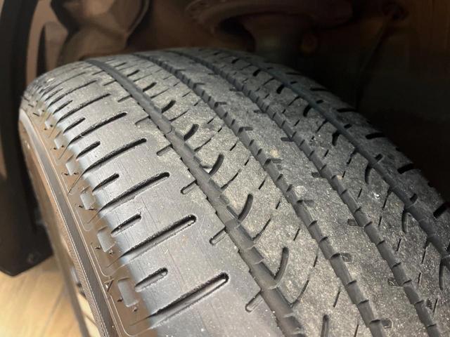 デリカＤ：５ Ｐ　７人乗　後席モニター　１０型純正ナビ　全周囲カメラ　パワーバックドア　パワーシート　シートヒーター　両側電動ドア　禁煙車　ＬＥＤヘッドライト　衝突軽減装置　ＥＴＣ　左右独立オートエアコン　オートライト（72枚目）