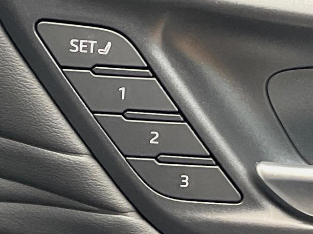 アルファードハイブリッド Ｚ　４ＷＤ　１４型ディスプレイオーディオ　１３．２有機ＥＬ後席モニター　全周囲カメラ　シートベンチレーション　デジタルインナーミラー　パワーシート　両側電動ドア　禁煙車　ブラインドスポットモニター（32枚目）