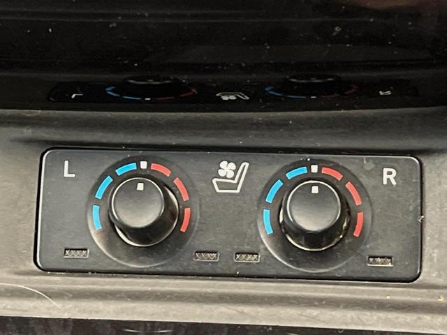 アルファード ３．５ＳＣ　４ＷＤ　フリップダウン　９型メーカーナビ　ＪＢＬサウンド　全周囲カメラ　シートエアコン　両側電動スライドドア　メモリーシート　電動リヤゲート　三眼ＬＥＤヘッドライト　ＡＣ１００Ｖ電源　ＥＴＣ２．０（7枚目）