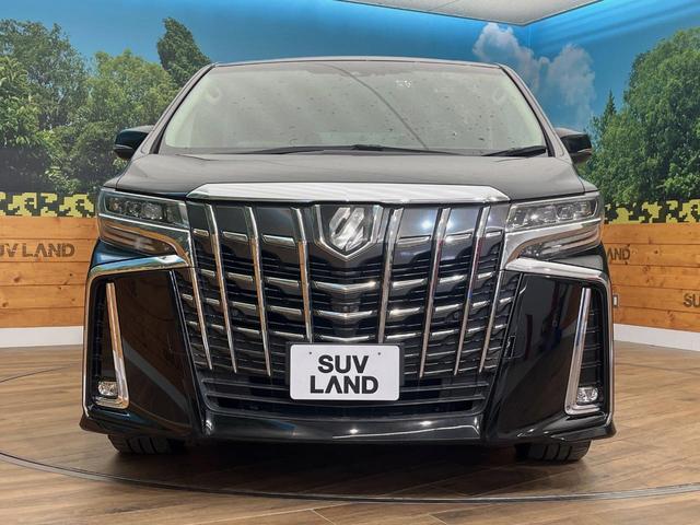 アルファード ３．５ＳＣ　４ＷＤ　フリップダウン　９型メーカーナビ　ＪＢＬサウンド　全周囲カメラ　シートエアコン　両側電動スライドドア　メモリーシート　電動リヤゲート　三眼ＬＥＤヘッドライト　ＡＣ１００Ｖ電源　ＥＴＣ２．０（16枚目）