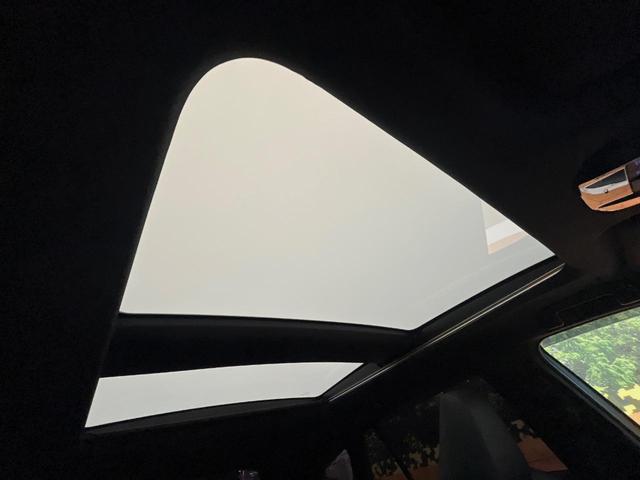 ハリアーハイブリッド Ｚ　レザーパッケージ　４ＷＤ　モデリスタフルエアロ　ガラスルーフ　１２．３インチディスプレイオーディオ　　全周囲カメラ　ＪＢＬサウンド　寒冷地仕様　衝突被害軽減システム　禁煙車　電動リアゲート　前席シートエアコン（3枚目）