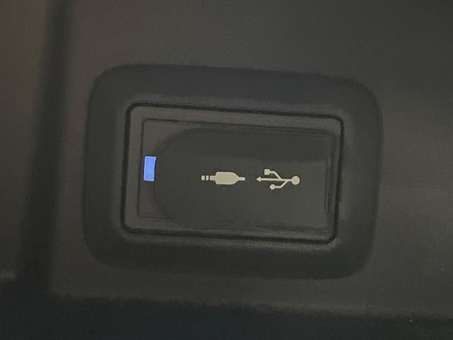 ハリアーハイブリッド Ｚ　レザーパッケージ　４ＷＤ　モデリスタフルエアロ　ガラスルーフ　１２．３インチディスプレイオーディオ　　全周囲カメラ　ＪＢＬサウンド　寒冷地仕様　衝突被害軽減システム　禁煙車　電動リアゲート　前席シートエアコン（53枚目）