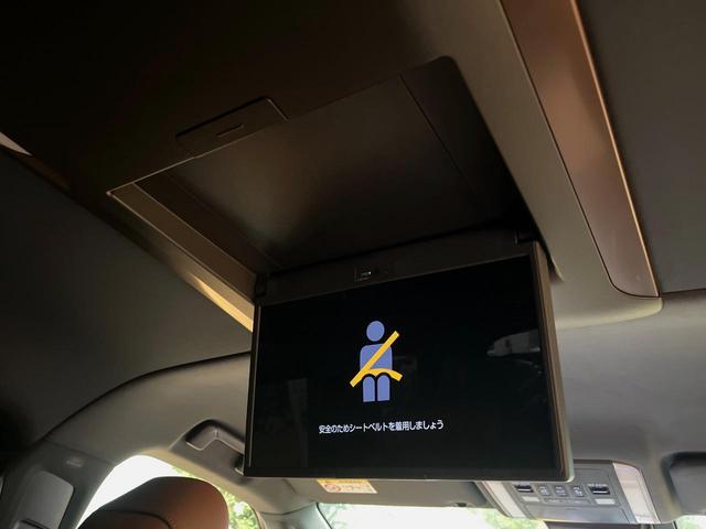 ヴェルファイアハイブリッド Ｚ　プレミア　４ＷＤ　左右独立ムーンルーフ　１３．２インチ後席モニター　ブラウン内装　１４インチディスプレイオーディオ　禁煙車　レーダークルーズコントロール　デジタルインナーミラー　両側電動ドア　ＥＴＣ（4枚目）