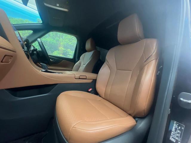 ヴェルファイアハイブリッド Ｚ　プレミア　４ＷＤ　左右独立ムーンルーフ　１３．２インチ後席モニター　ブラウン内装　１４インチディスプレイオーディオ　禁煙車　レーダークルーズコントロール　デジタルインナーミラー　両側電動ドア　ＥＴＣ（41枚目）