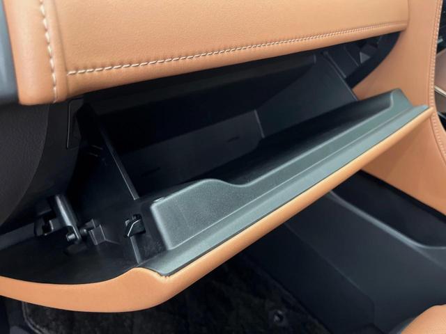 ヴェルファイアハイブリッド Ｚ　プレミア　４ＷＤ　左右独立ムーンルーフ　１３．２インチ後席モニター　ブラウン内装　１４インチディスプレイオーディオ　禁煙車　レーダークルーズコントロール　デジタルインナーミラー　両側電動ドア　ＥＴＣ（63枚目）