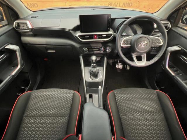 ライズ Ｚ　４ＷＤ　ディスプレイオーディオ　バックカメラ　寒冷地仕様　衝突被害軽減システム　レーダークルーズ　コーナーセンサー　スマートキー　ＬＥＤシーケンシャルターンランプ　純正１７インチアルミ　ＬＥＤフォグ（2枚目）