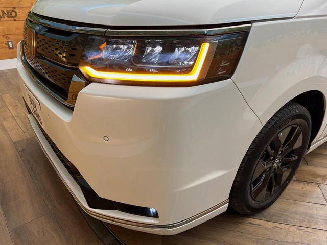 ステップワゴン スパーダ 4WD SDナビ 両側電動スライドドア シートヒーター リヤオートエアコン 衝突被害軽減装置 レーダークルーズコントロール ブラインドスポットモニター パワーバックドア バックカメラ(14枚目)