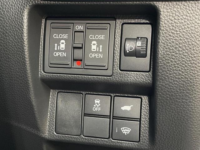 ステップワゴン スパーダ 4WD SDナビ 両側電動スライドドア シートヒーター リヤオートエアコン 衝突被害軽減装置 レーダークルーズコントロール ブラインドスポットモニター パワーバックドア バックカメラ(27枚目)