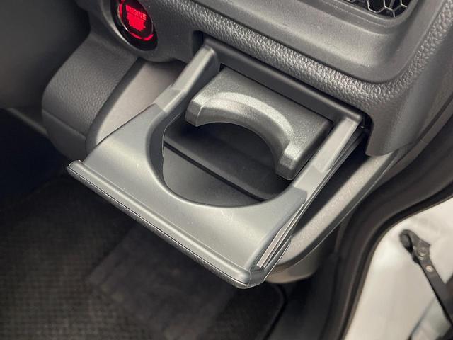 ステップワゴン スパーダ 4WD SDナビ 両側電動スライドドア シートヒーター リヤオートエアコン 衝突被害軽減装置 レーダークルーズコントロール ブラインドスポットモニター パワーバックドア バックカメラ(49枚目)