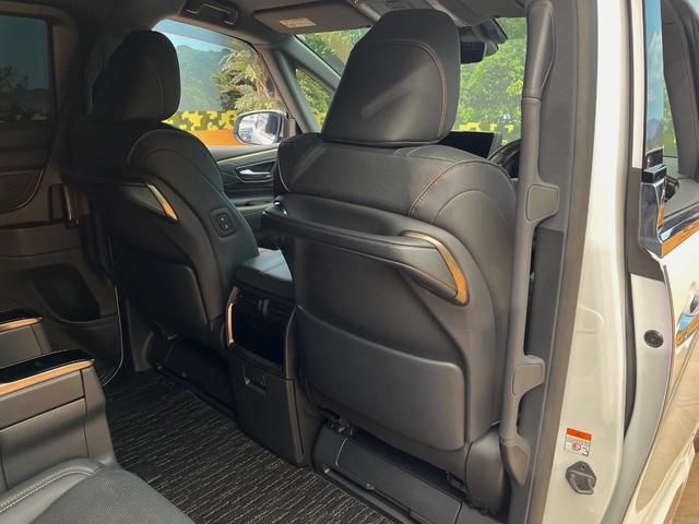 アルファードハイブリッド Ｚ　４ＷＤ　モデリスタエアロ　１３．２型有機ＥＬフリップダウン　１４インチディスプレイオーディオ　両側電動ドア　後席モニター　全周囲カメラ　衝突被害軽減システム　レーダークルーズ　禁煙車　電動リアゲート（43枚目）