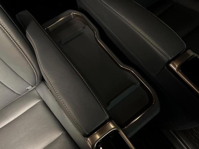 アルファードハイブリッド Ｚ　４ＷＤ　モデリスタエアロ　１３．２型有機ＥＬフリップダウン　１４インチディスプレイオーディオ　両側電動ドア　後席モニター　全周囲カメラ　衝突被害軽減システム　レーダークルーズ　禁煙車　電動リアゲート（55枚目）